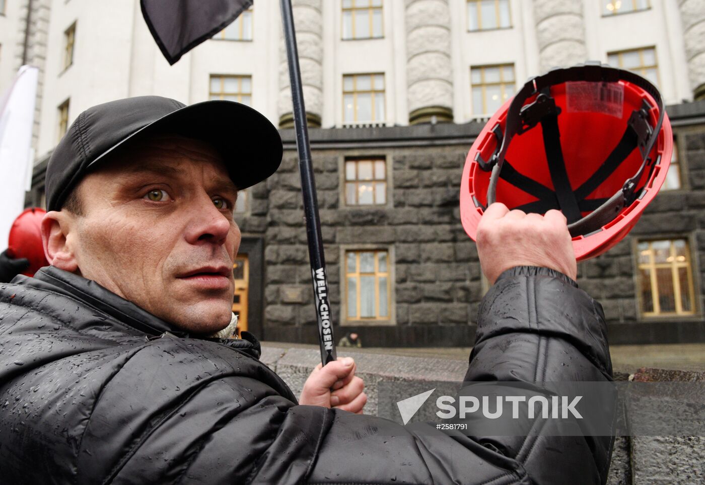 Miners hold protest rally in Kiev