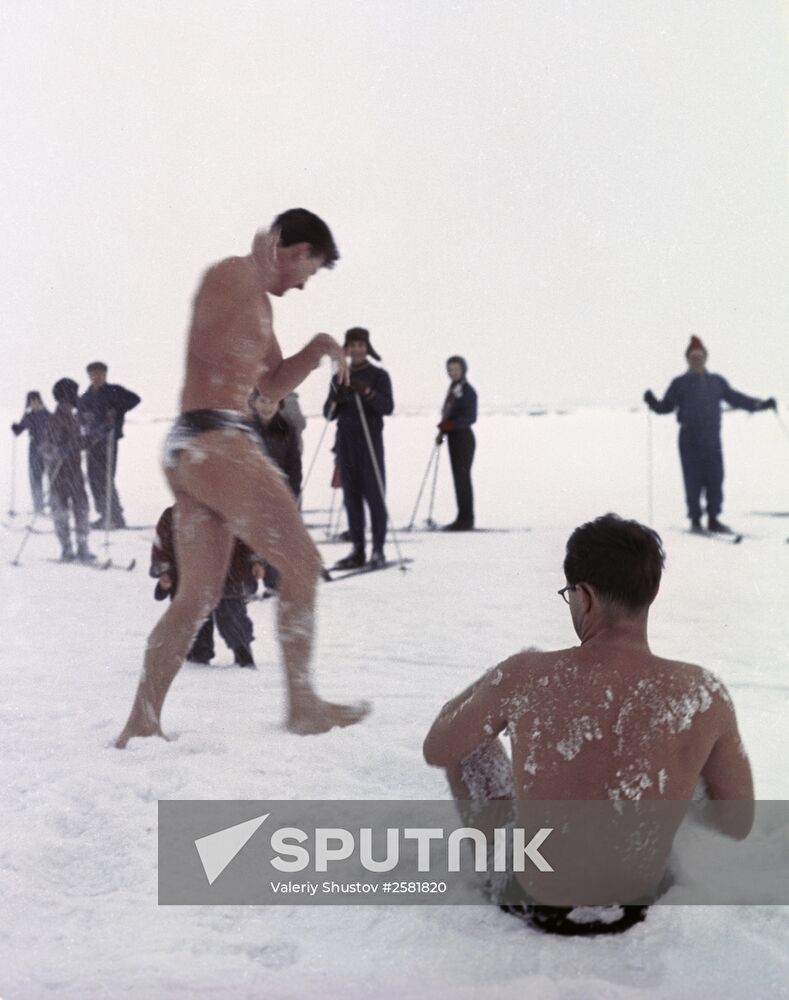 Snow hardening