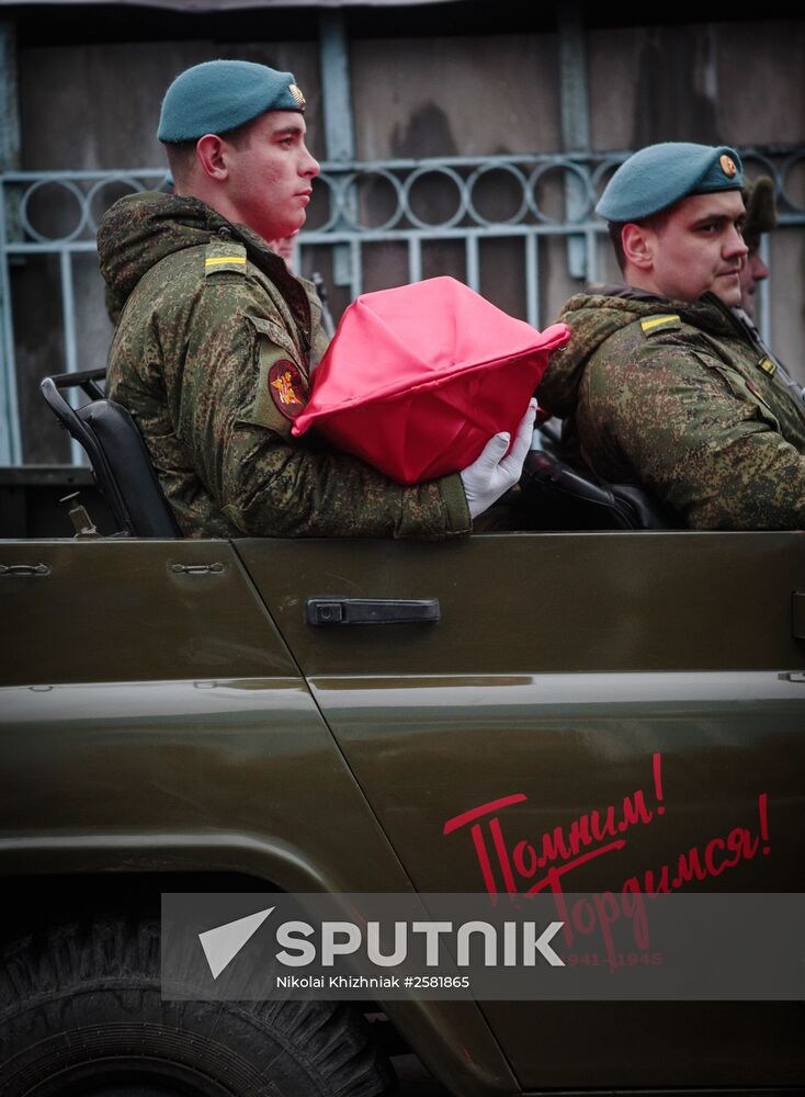 Remains of soldiers who died in Great Patriotic War are reburied in Ukraine