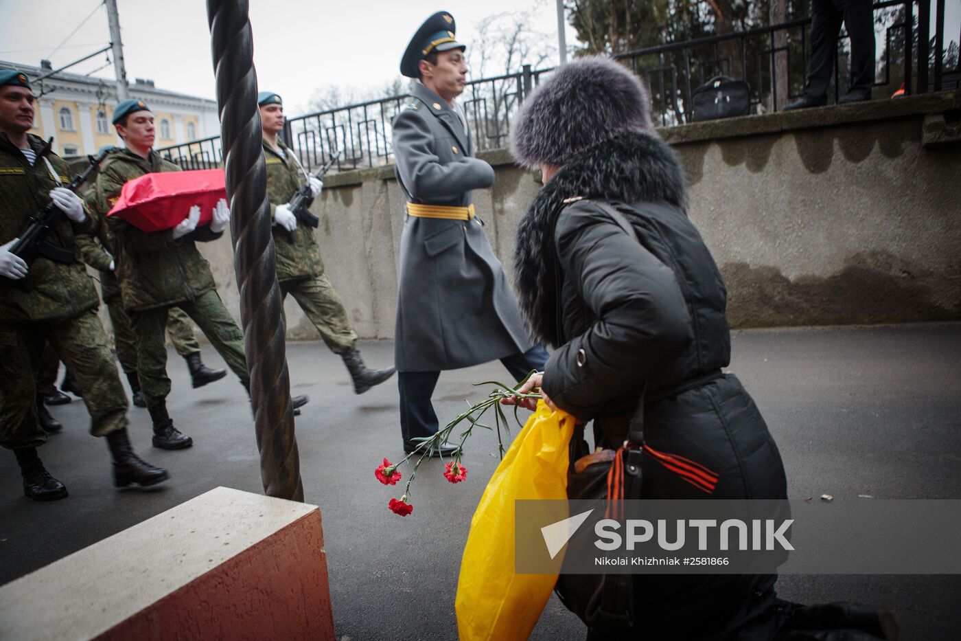 Remains of soldiers who died in Great Patriotic War are reburied in Ukraine