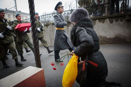 Remains of soldiers who died in Great Patriotic War are reburied in Ukraine