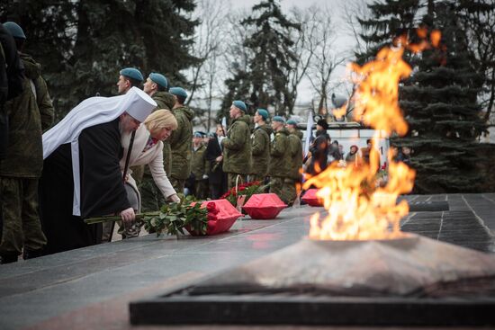 Remains of soldiers who died in Great Patriotic War are reburied in Ukraine