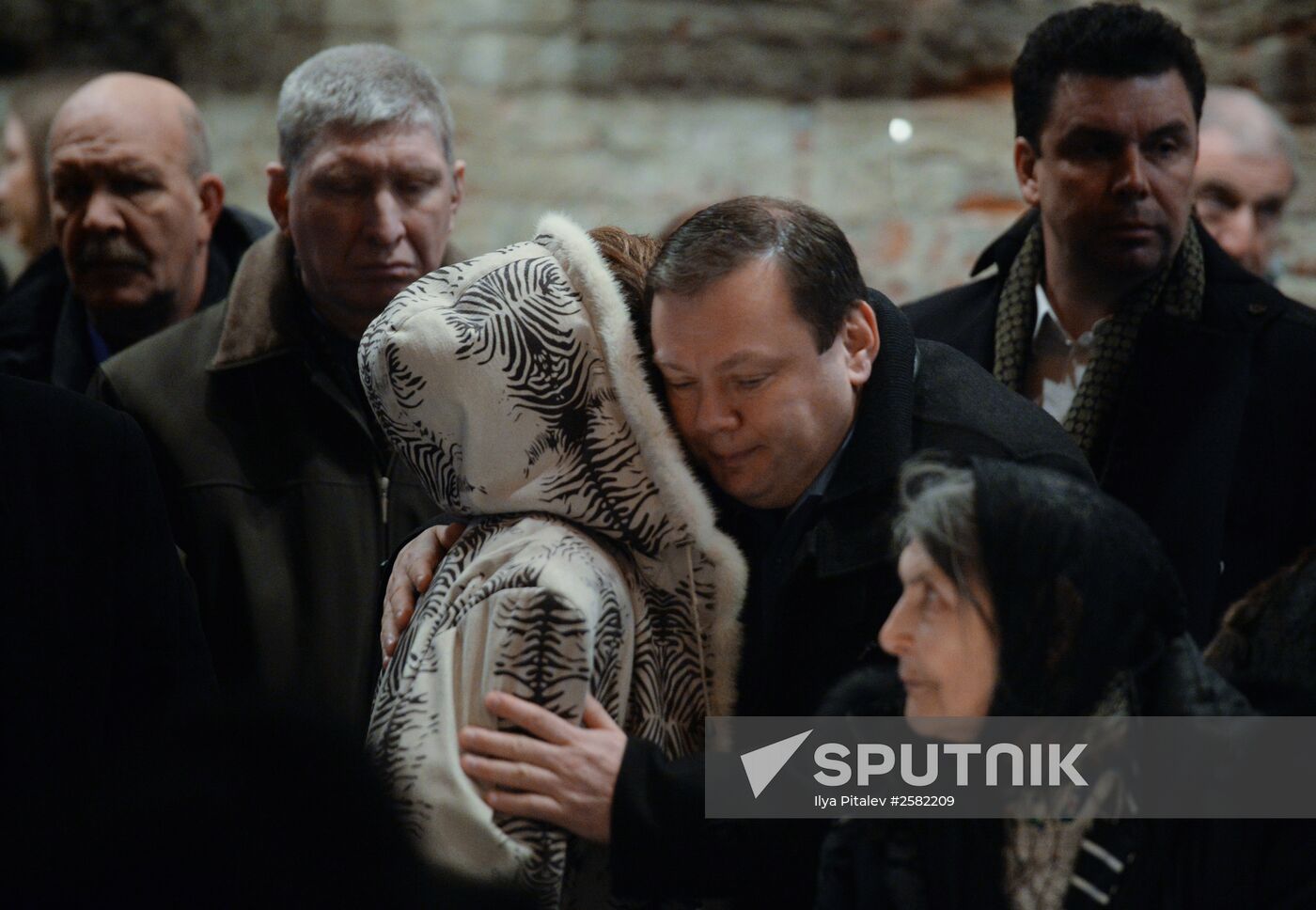 Paying last respects to politician Boris Nemtsov in Moscow