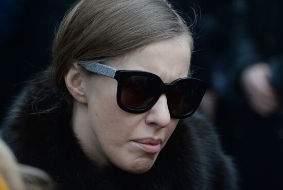 Paying last respects to politician Boris Nemtsov in Moscow