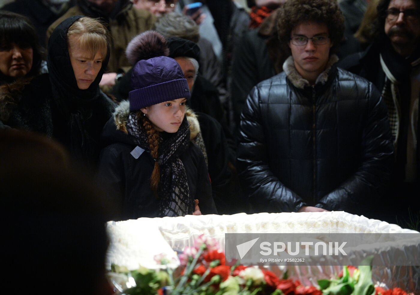 Paying last respects to politician Boris Nemtsov in Moscow