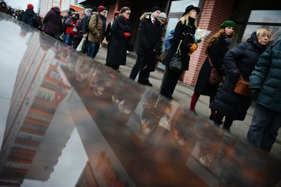 Paying last respects to politician Boris Nemtsov in Moscow