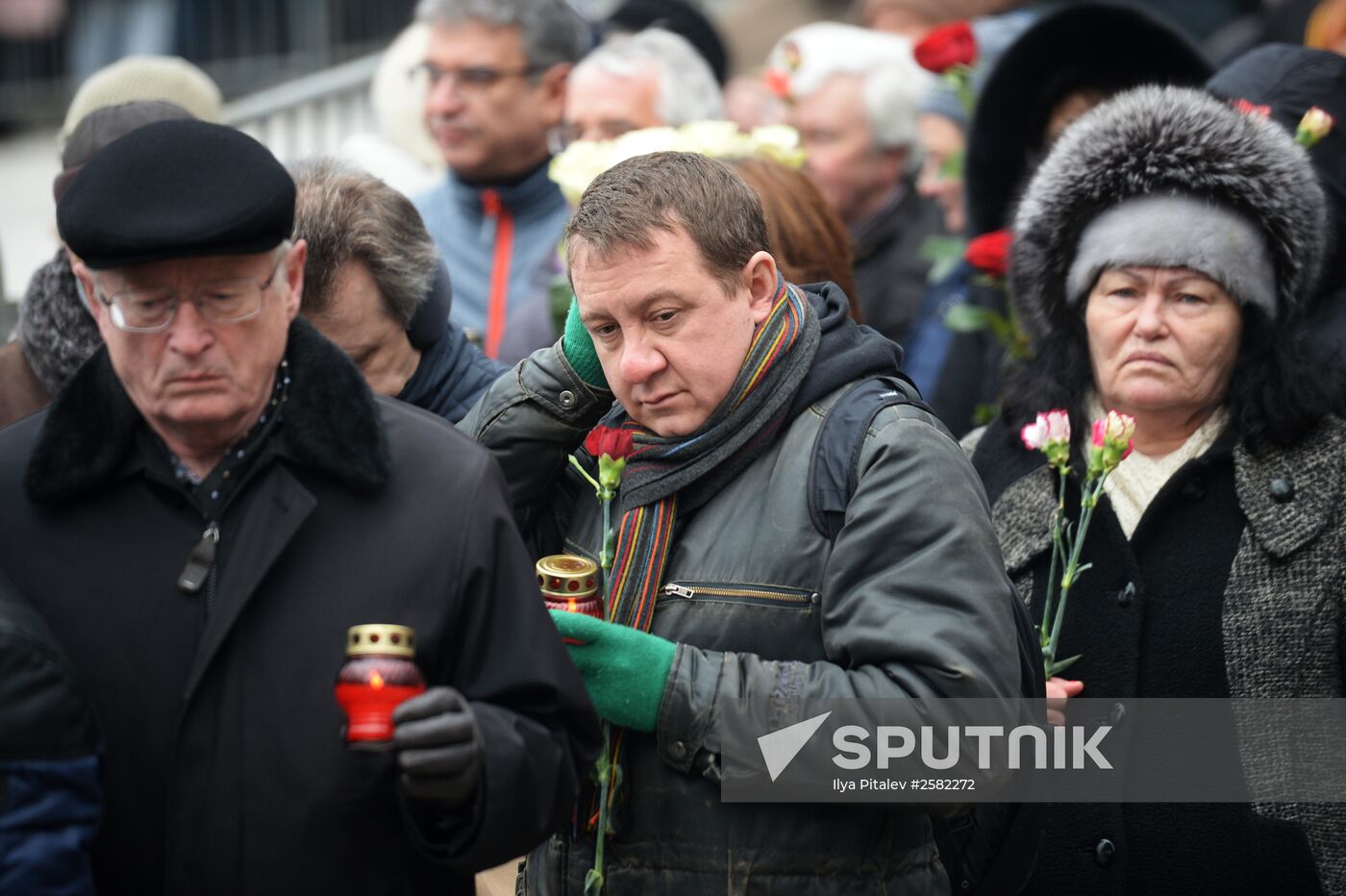 Paying last respects to politician Boris Nemtsov in Moscow