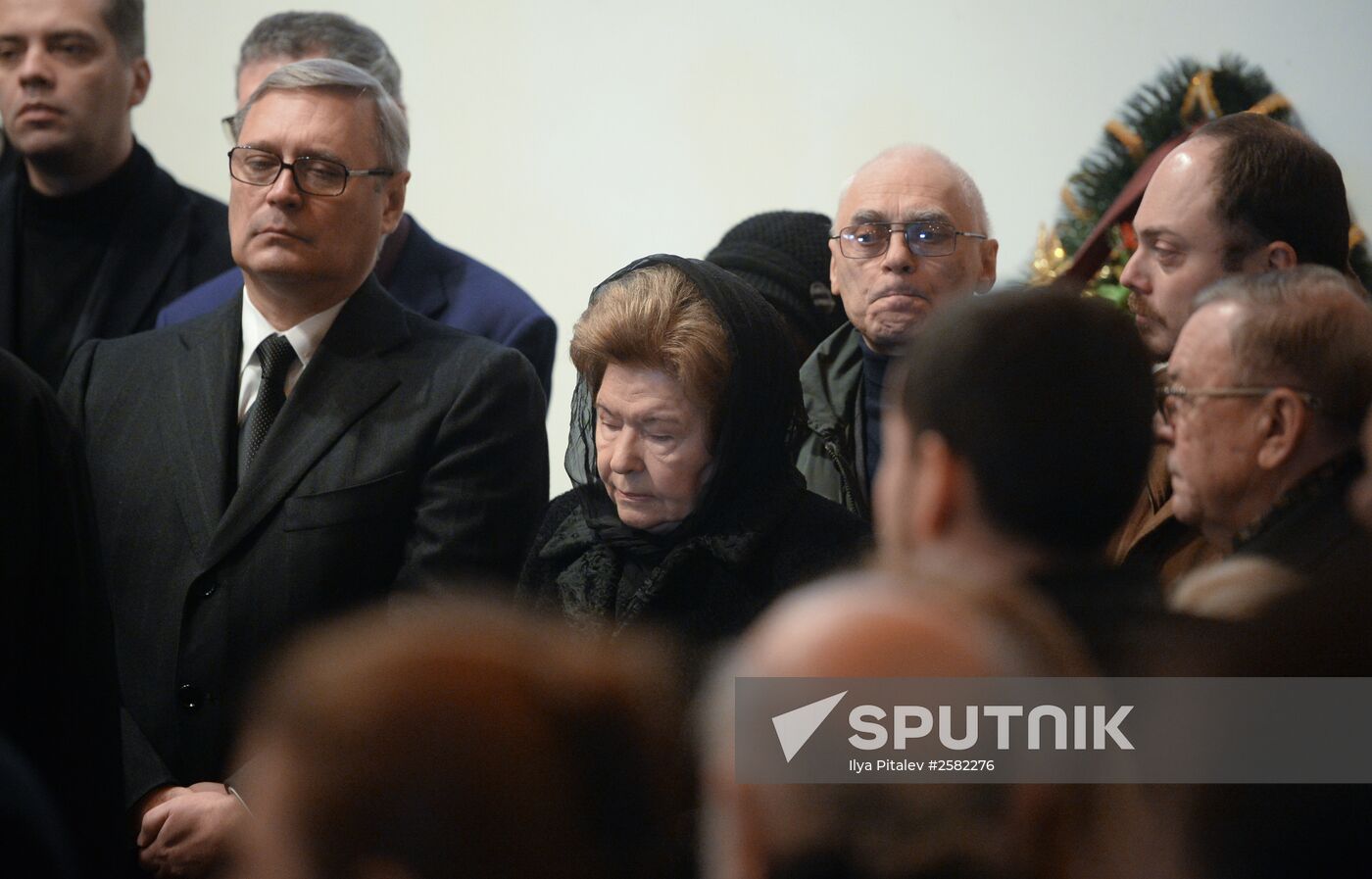 Paying last respects to politician Boris Nemtsov in Moscow