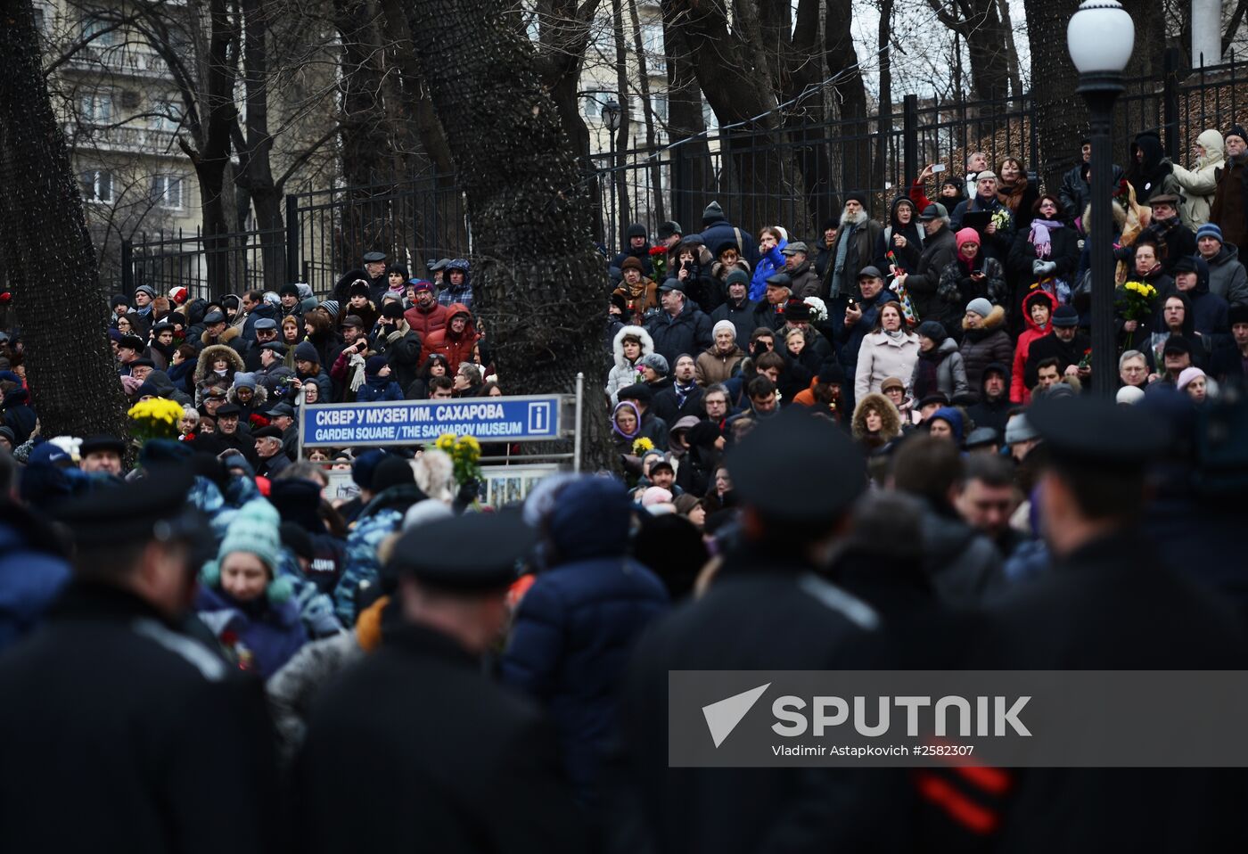Paying last respects to politician Boris Nemtsov in Moscow