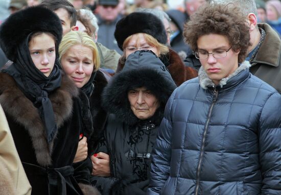 Paying last respects to politician Boris Nemtsov in Moscow