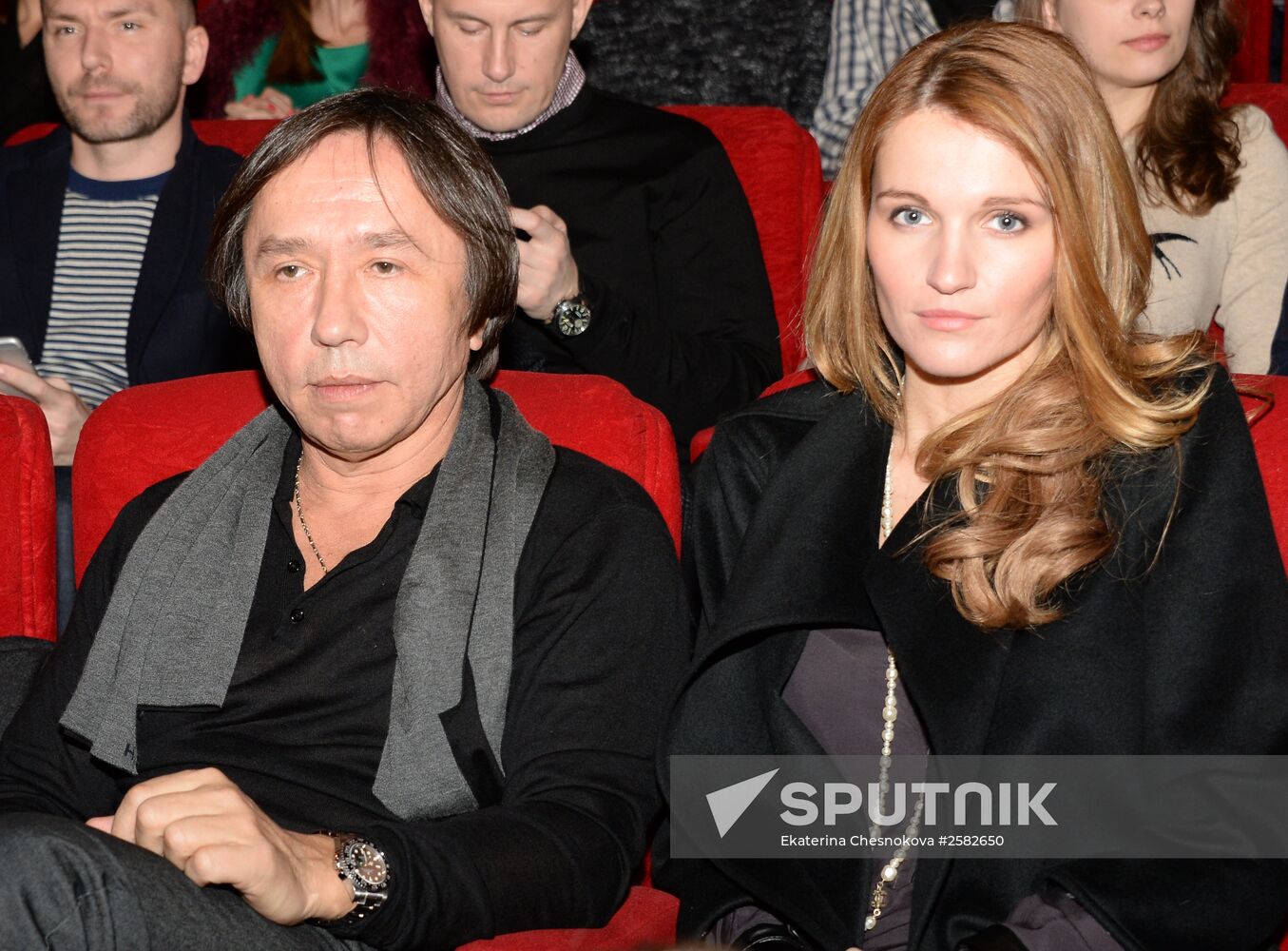 First run of movie "Dukhless 2"