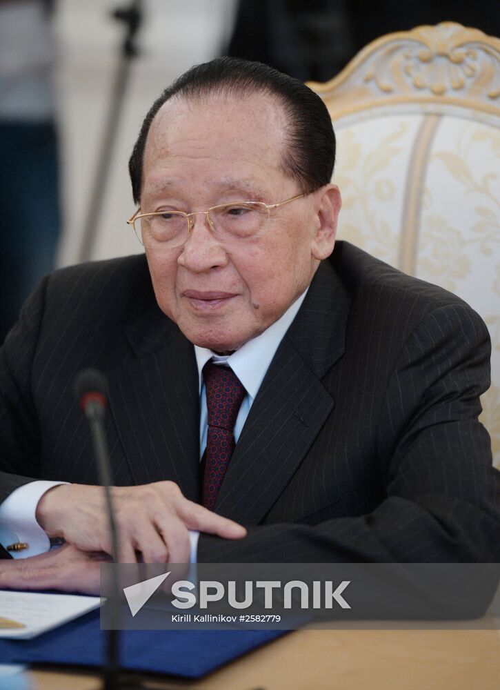 Foreign Minister Sergey Lavrov meets with Foreign Minister of Cambodia Hor Namhong