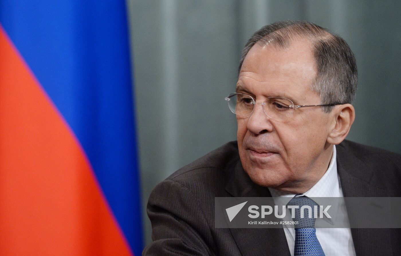 Foreign Minister Sergey Lavrov meets with Foreign Minister of Cambodia Hor Namhong
