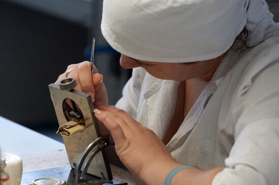 Kazan Optical-Mechanical Plant (KOMZ)