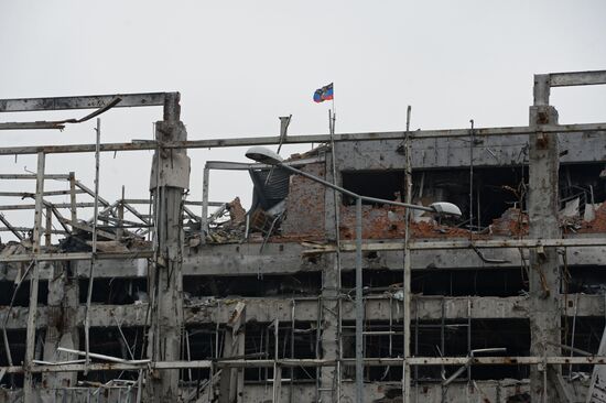 OSCE mission representatives visit Donetsk