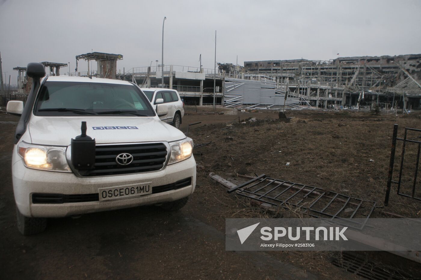 OSCE mission representatives visit Donetsk