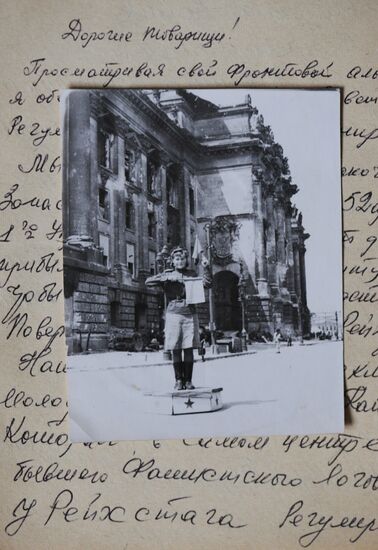 Photos and publications of Red Star newspaper during Great Patritotic War