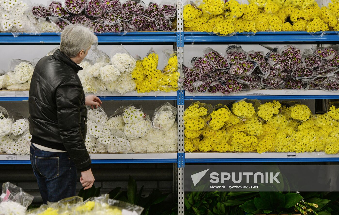 Selling flowers in the lead-up to International Women's Day in Novosibirsk