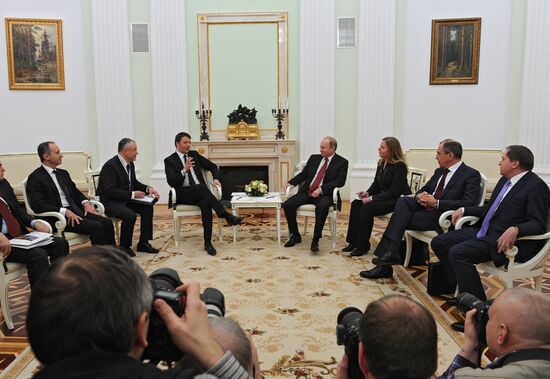 President Putin meets with Italian Prime Minister Renzi