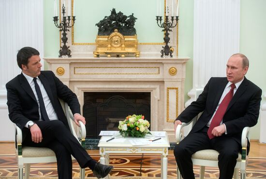 President Putin meets with Italian Prime Minister Renzi