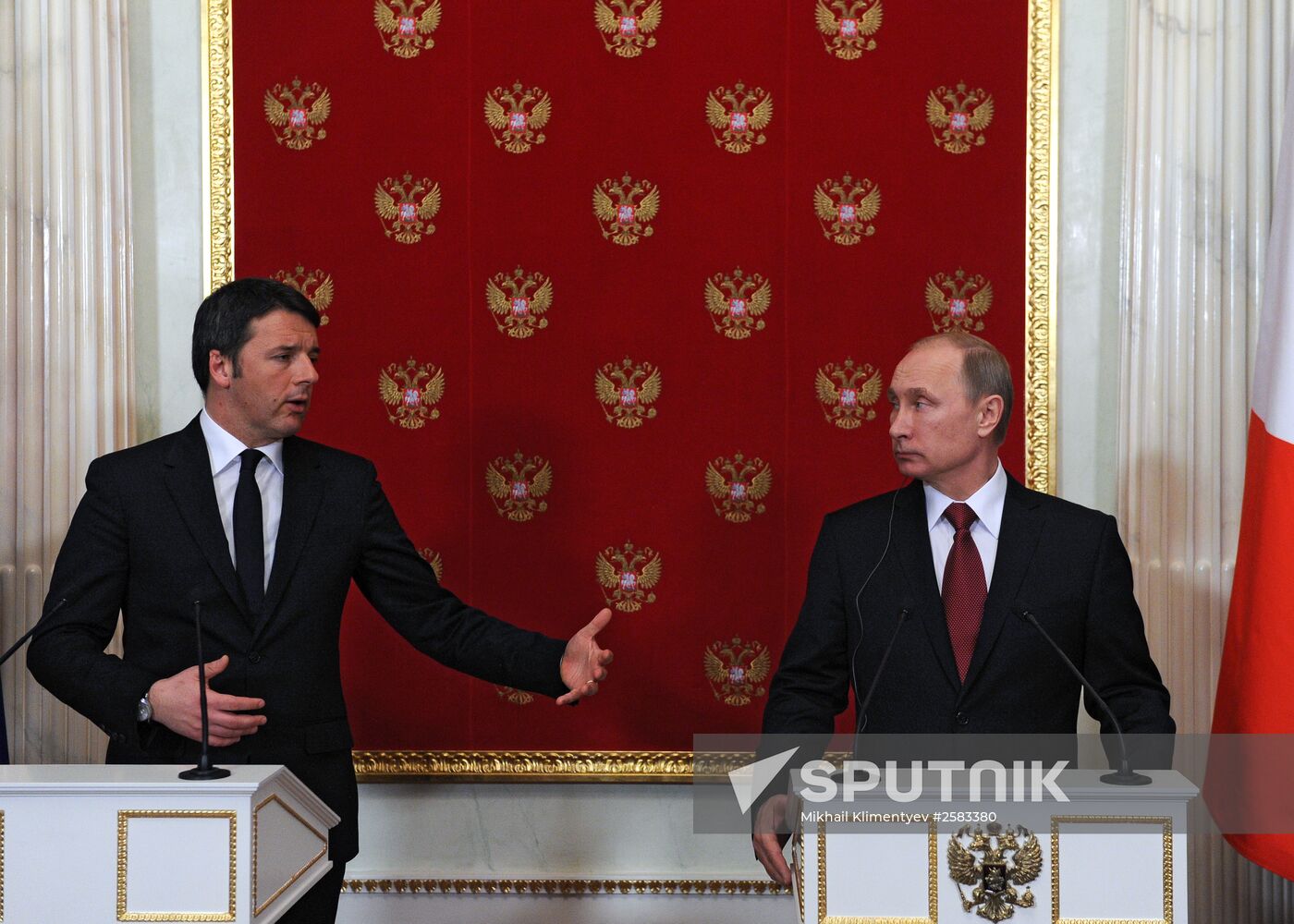 President Putin meets with Italian Prime Minister Matteo Renzi