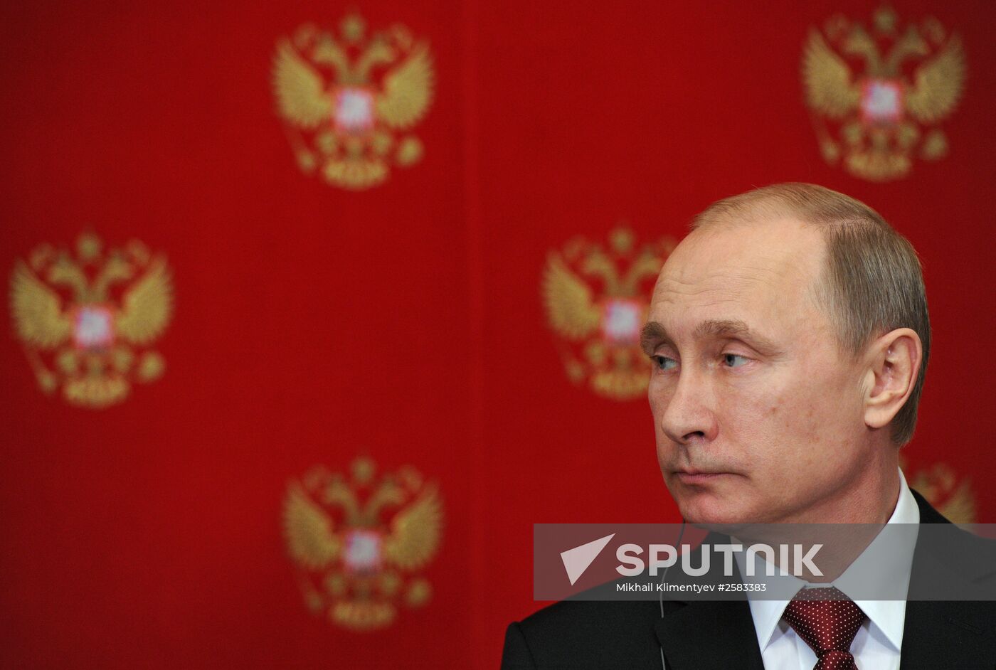 President Putin meets with Italian Prime Minister Matteo Renzi