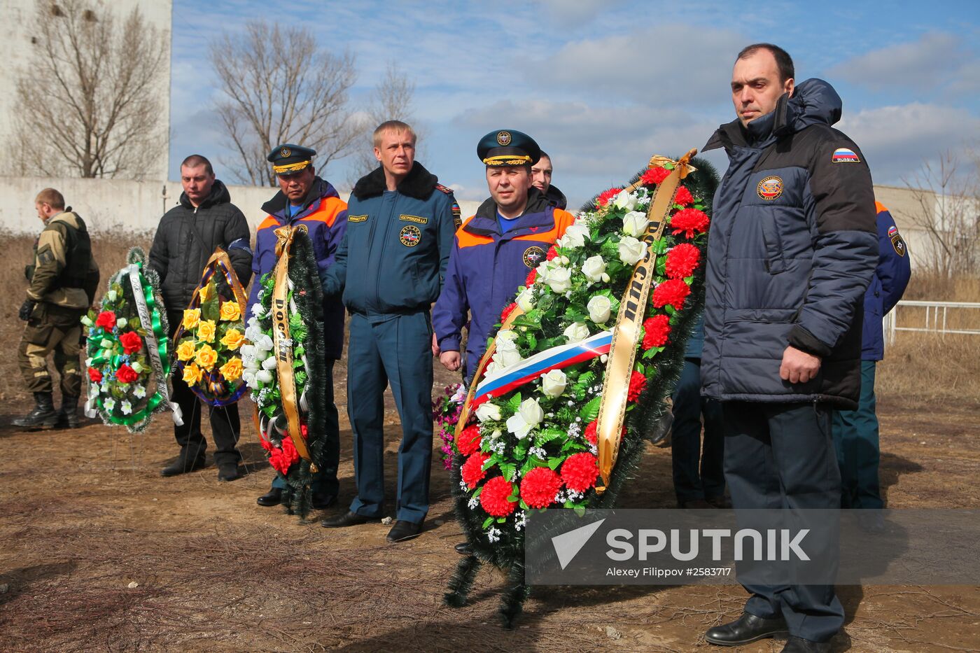 Miners who died in Zasyadko coal mine blast are buried in Donetsk