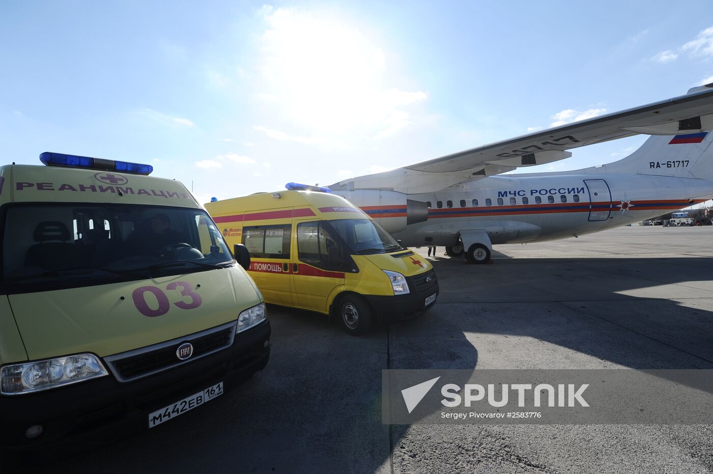 Emergencies Ministry charter plane delivers cured Donbas children to Rostov-on-Don