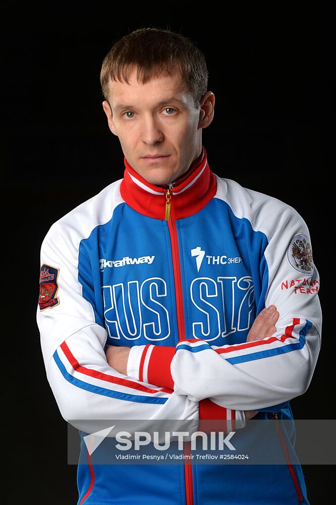 Photo shoot of Russian short trackteam before world championships in Moscow