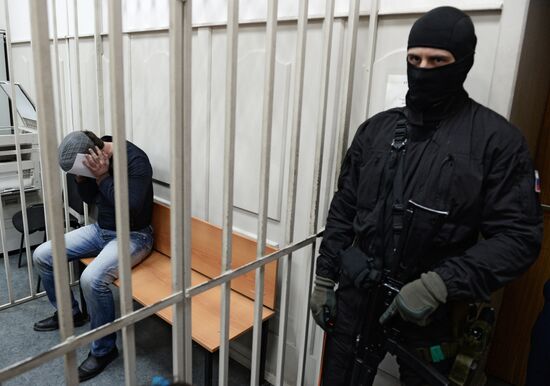 Suspects in murder of Boris Nemtsov delivered to Basmanny Court