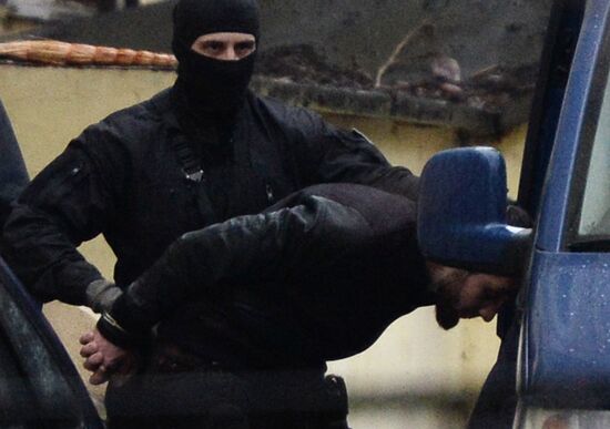 Suspects in murder of Boris Nemtsov delivered to Basmanny Court