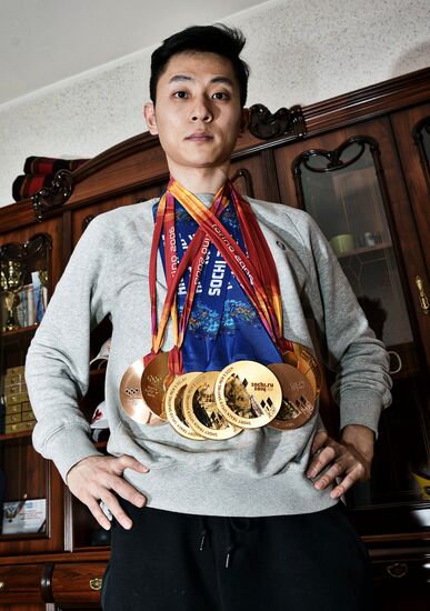 Interview with Viktor Ahn