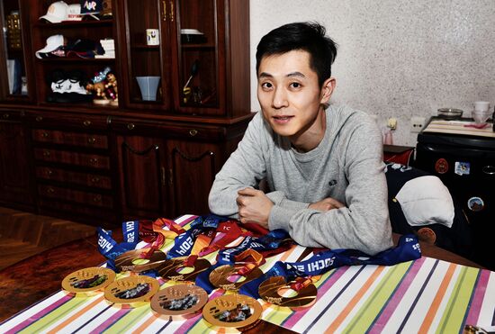 Interview with Viktor Ahn