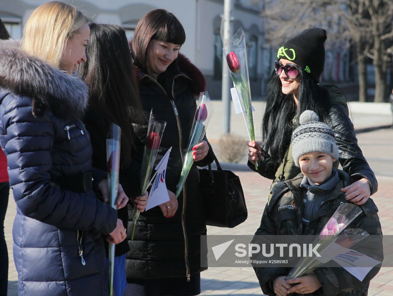 Donetsk residents commemorate poet Taras Shevchenko