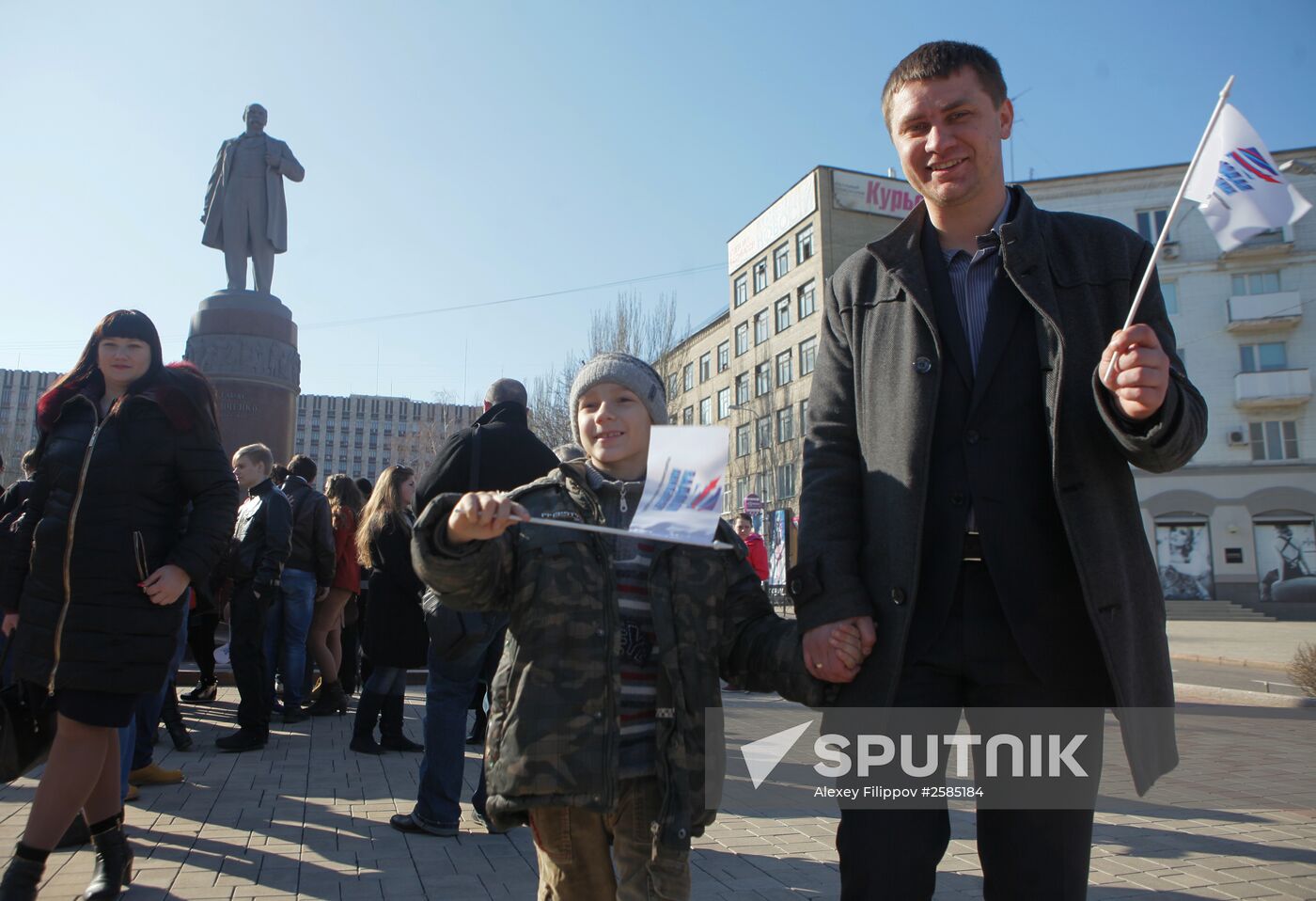 Donetsk residents commemorate poet Taras Shevchenko