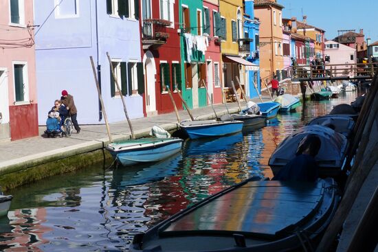 Cities of the world. Venice
