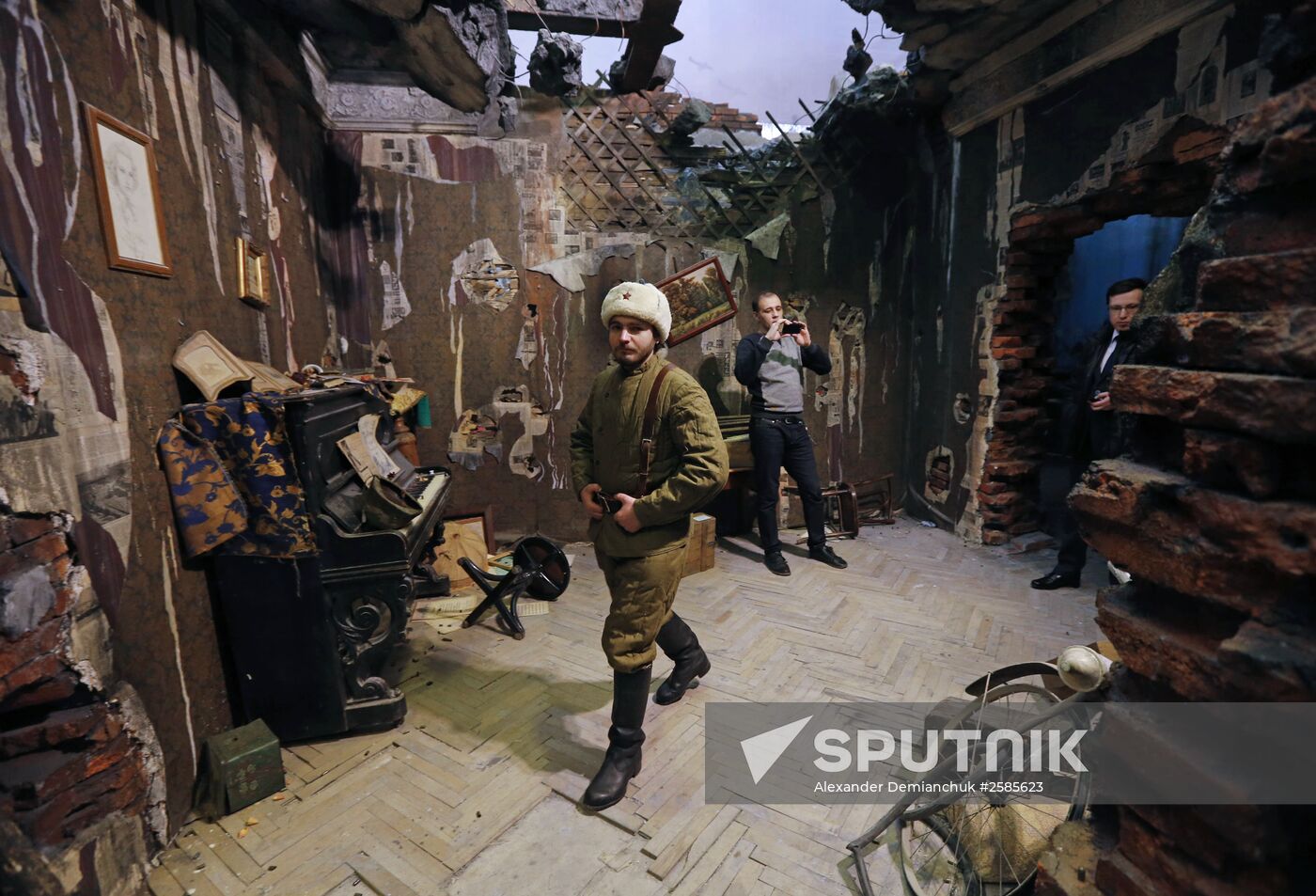"Battle for Berlin. Banner bearing heroes" 3D panorama at Lenexpo