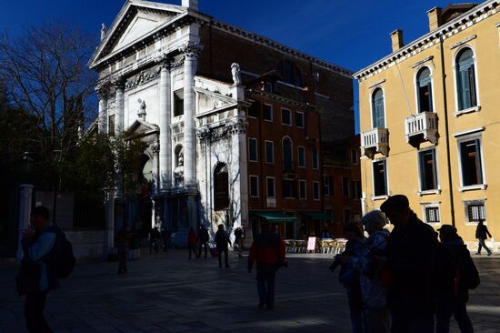 Cities of the world. Venice