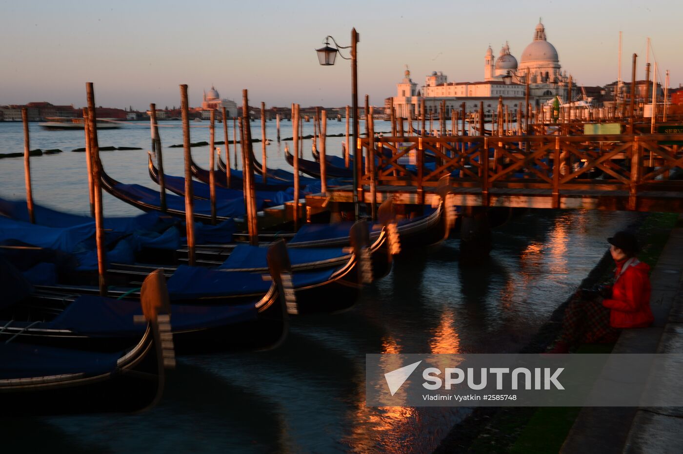 Cities of the world. Venice