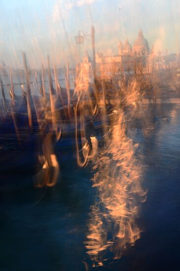 Cities of the world. Venice