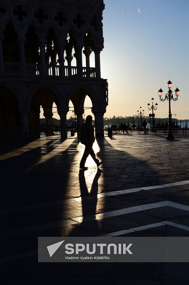 Cities of the world. Venice