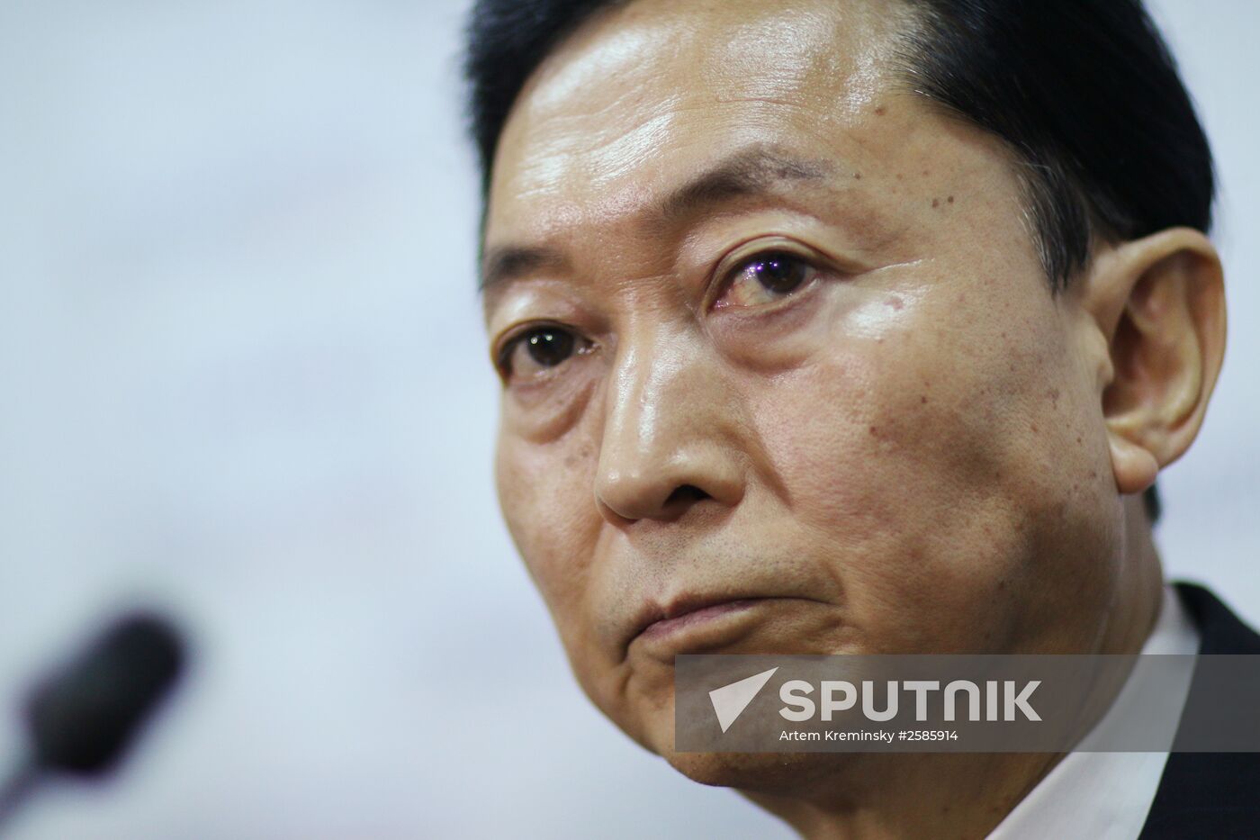 News conference by ex-prime minister of Japan Yukio Hatoyama in Simferopol