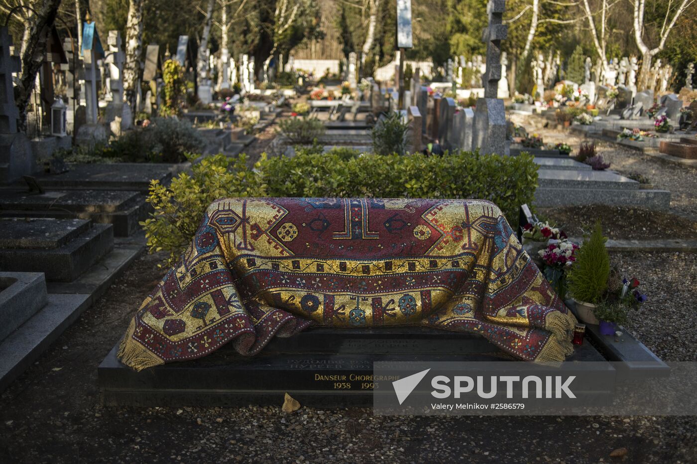 St.Genevieve-des-Bois Russian Cemetery in France