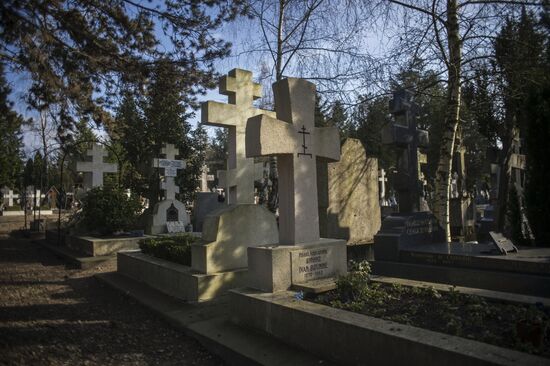 St.Genevieve-des-Bois Russian Cemetery in France