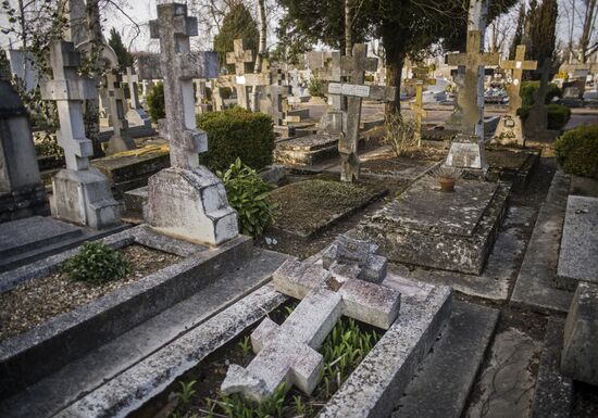 St.Genevieve-des-Bois Russian Cemetery in France