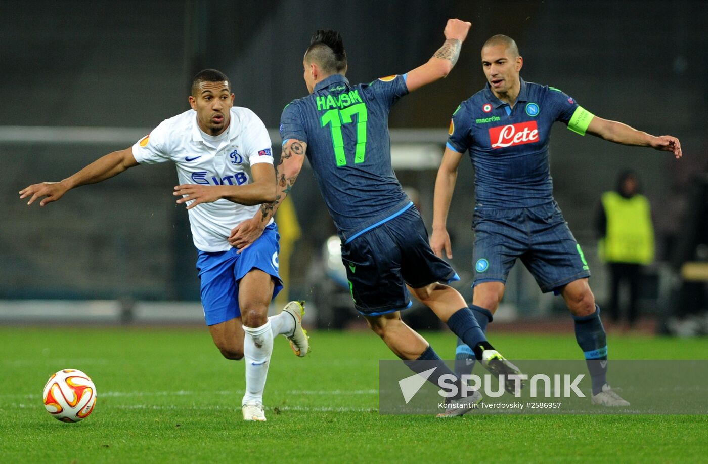 Football. Europa League. Napoli vs Dynamo