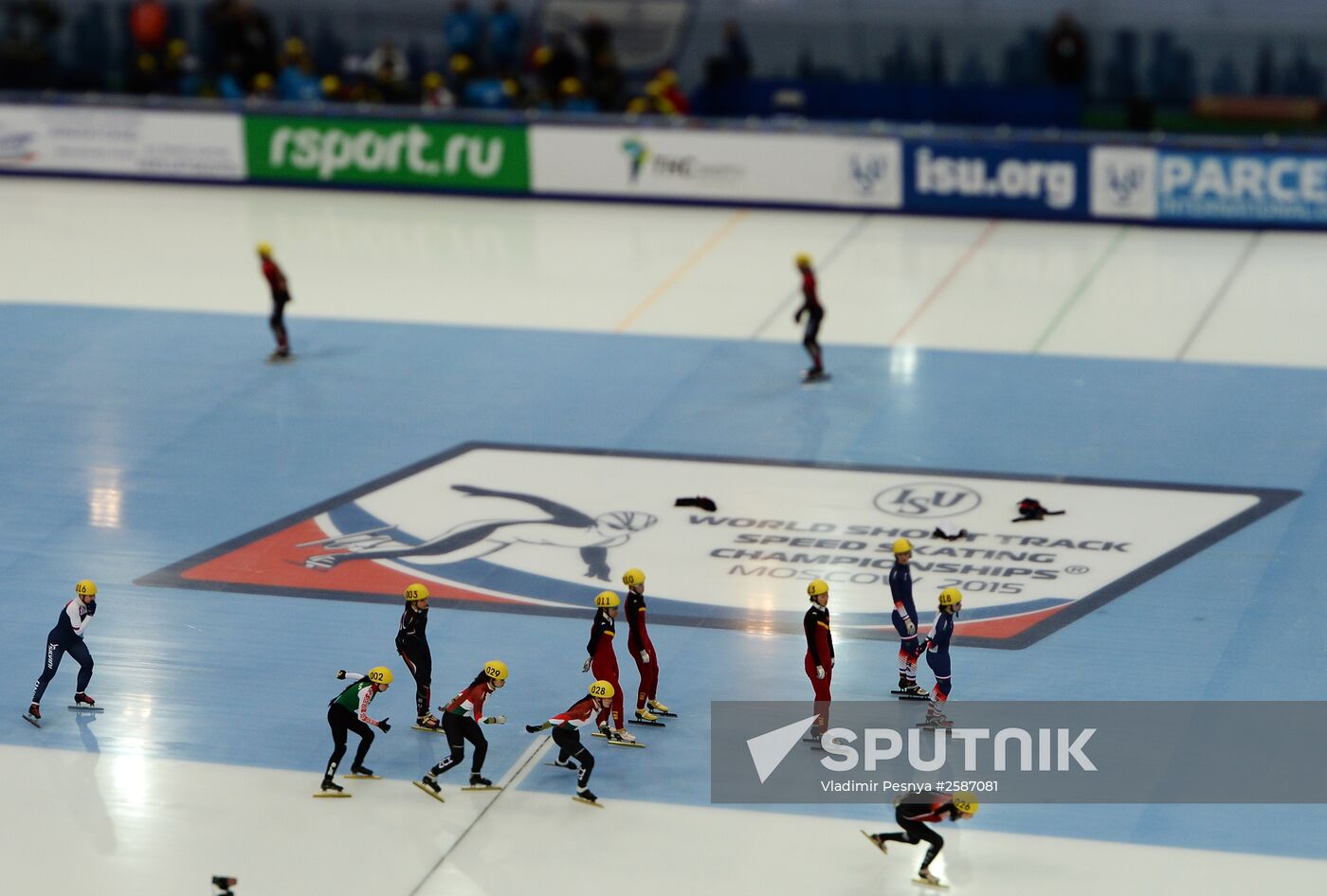 World Short Track Speed Skating Championships. Day One