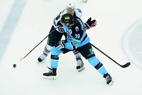 Kontinental Hockey League. Sibir vs. Metallurg Magnitogorsk