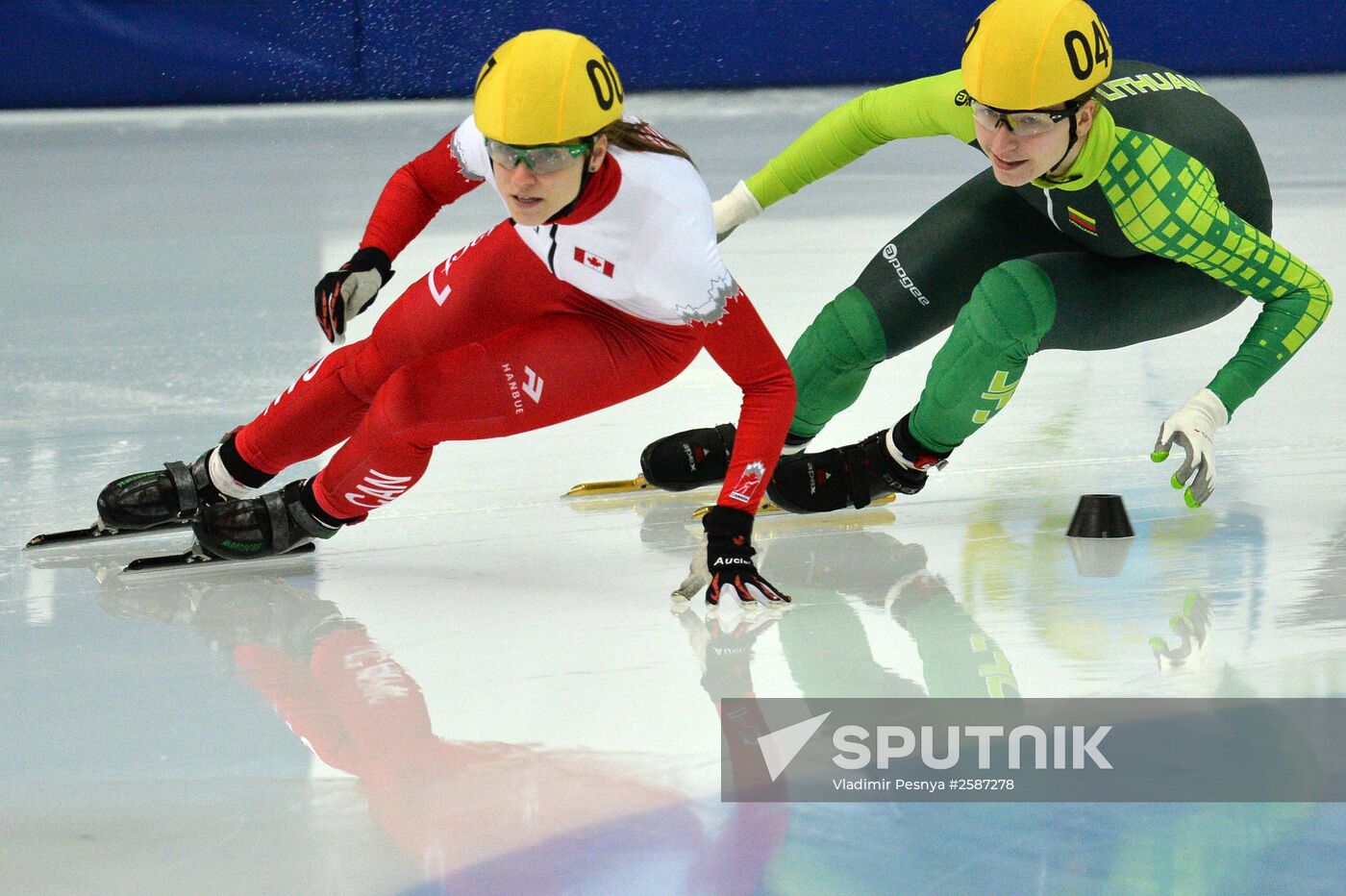 World Short Track Speed Skating Championships. Day One