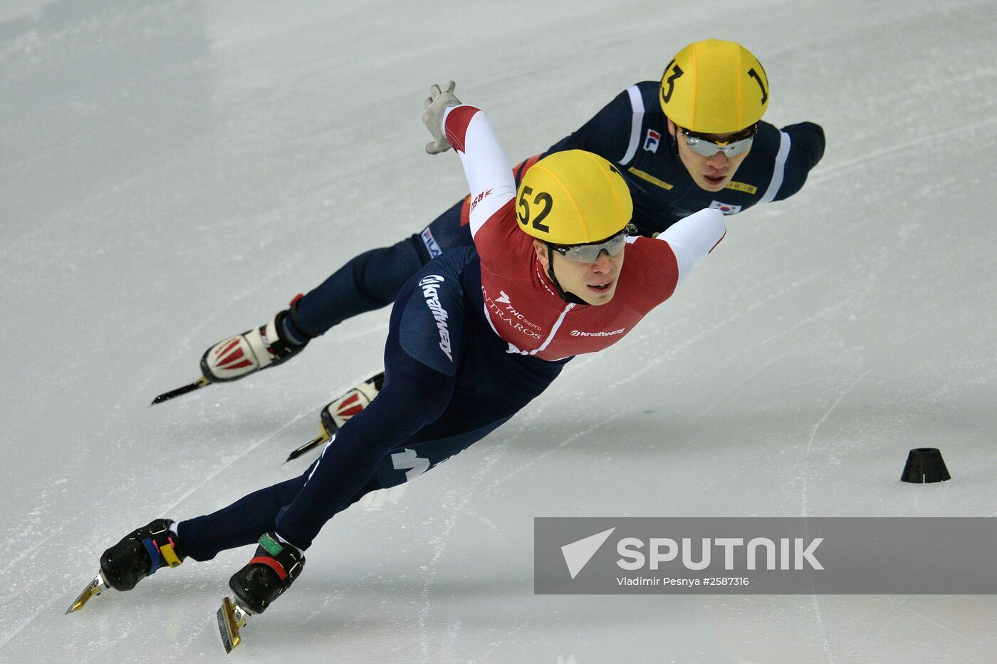 World Short Track Speed Skating Championships. Day One